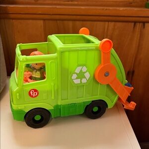 Fisher-Price Bright Green Recycling Truck with Orange Lift